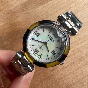 Bora hinged cuff ladies tortoise color bracelet watch NEW BATTERY